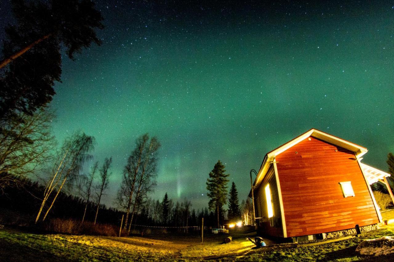 Kalliomajat Ylivalli Exteriör bild