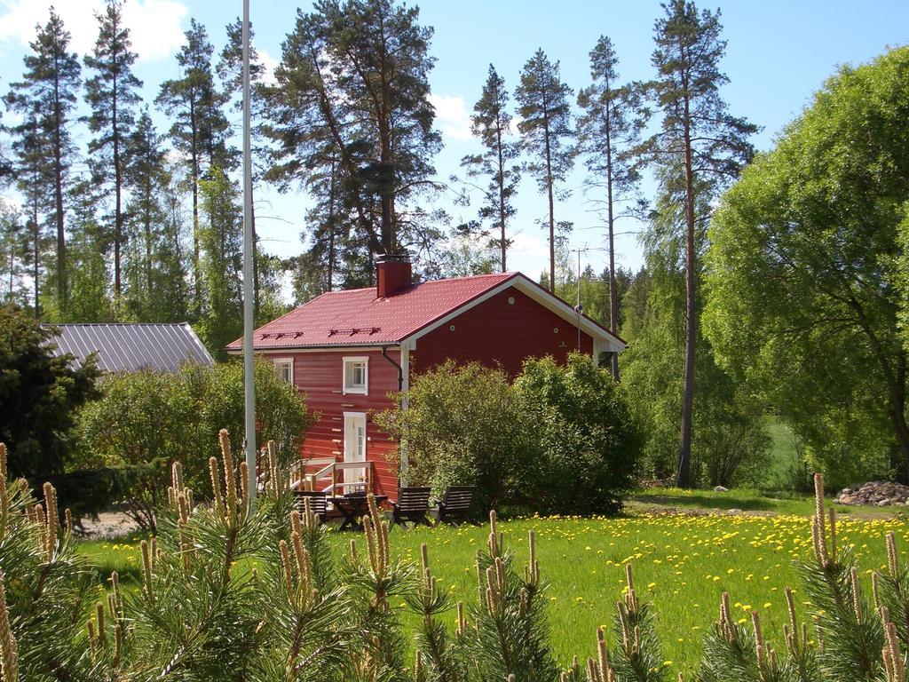 Kalliomajat Ylivalli Rum bild